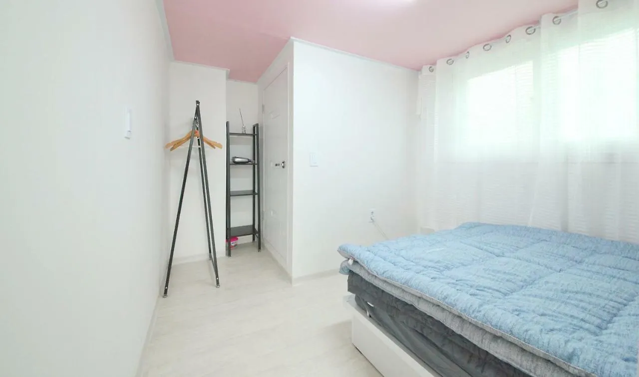 Twin Panda Guesthouse Seoul Guest house